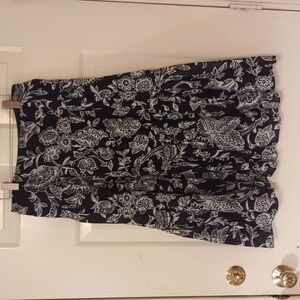 Ralph Lauren size small skirt with lining